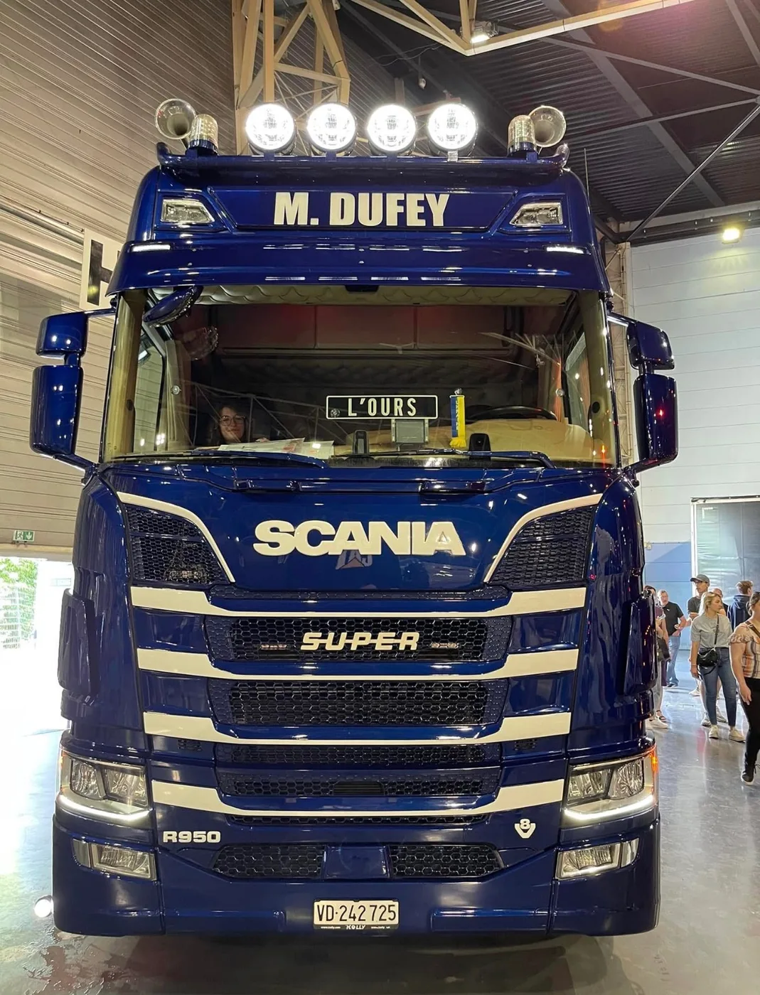 Scania S « M. Dufey » — Polissage complet